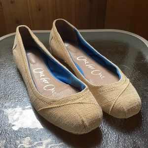 TOMS Ballet Flats Canvas Tan 8W